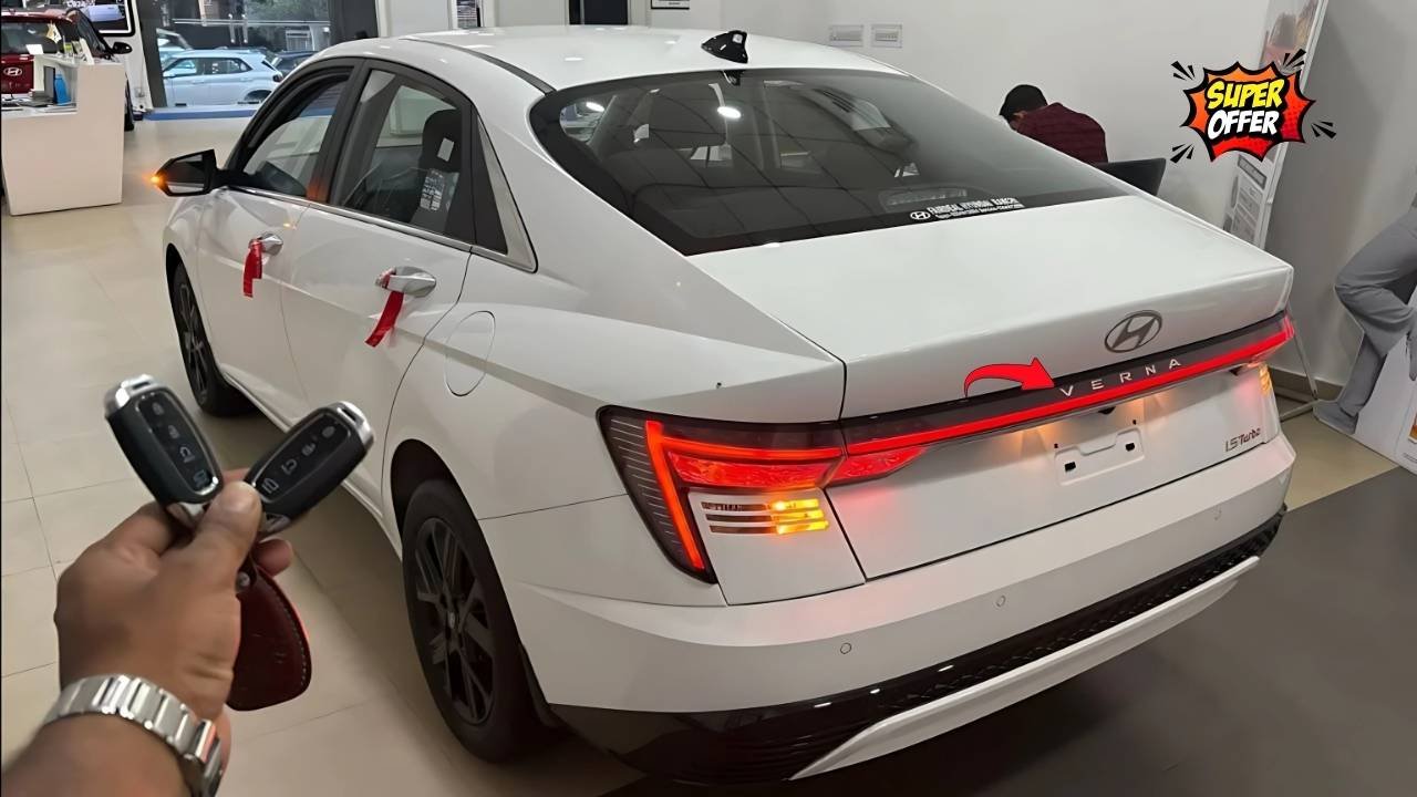 2025 Hyundai Verna Launched 28kmpl Mileage, Sunroof and New Features from ₹5.49 Lakh